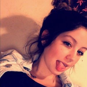 Meet your Posher, Ashlyn